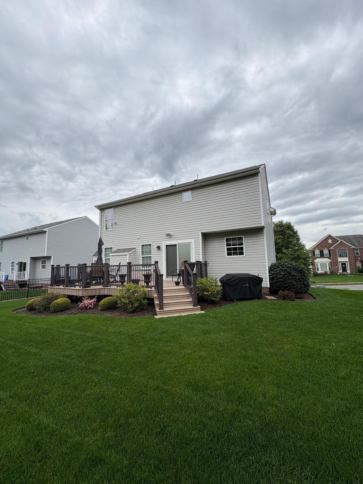 Siding repair by Sky Roofing Contractor Corp